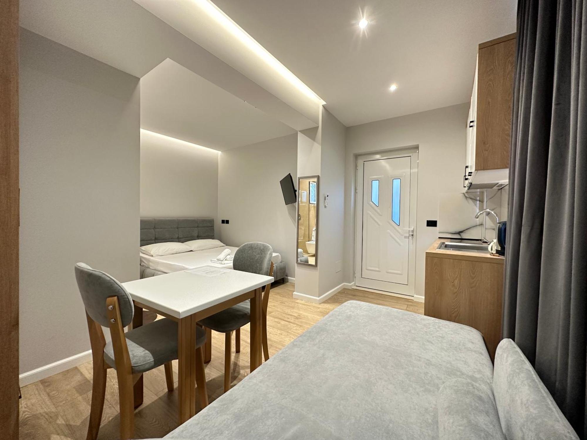 Vlorë Maison Apartments מראה חיצוני תמונה