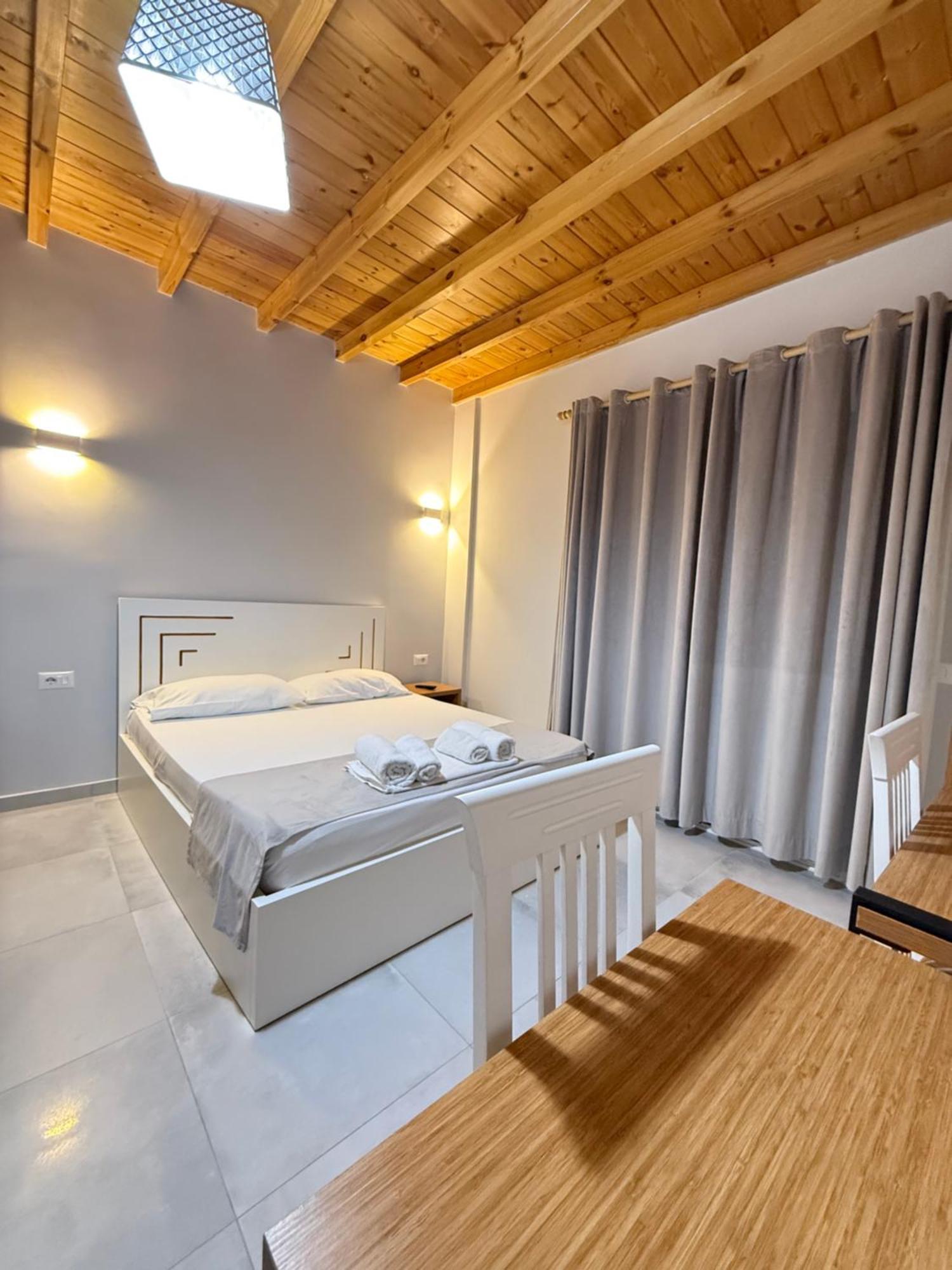 Vlorë Maison Apartments מראה חיצוני תמונה